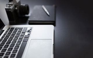 爱游戏官方论坛-T1新人选手表现抢眼，t1新人中单